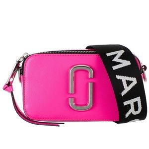 Marc Jacobs Small Slingshot Camera bag Hot Pink Brand New with tags in duster